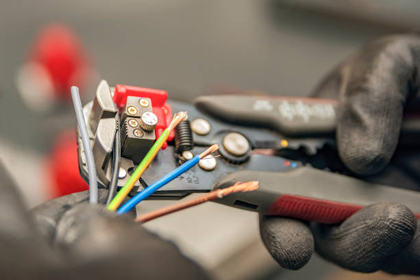 Best Electrical Installation Contractor  in Winthrop, MN